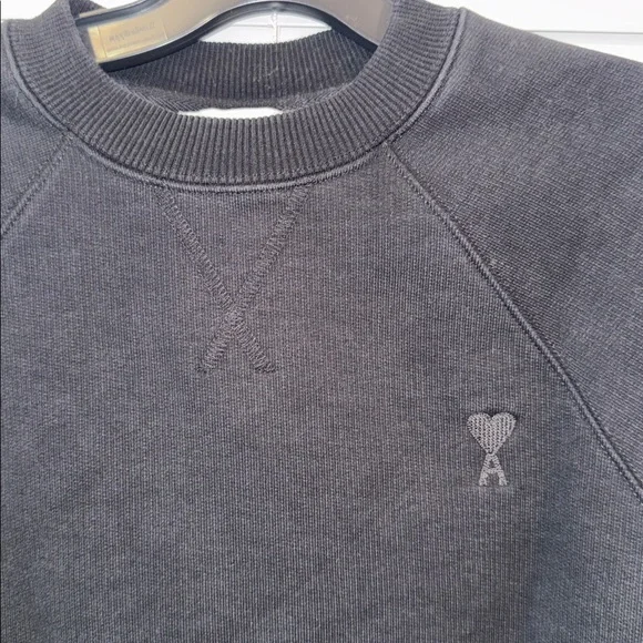 Ami Paris Crewneck - Picture 5 of 8
